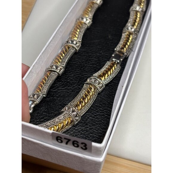 Vintage Two-Tone Sterling Silver & Gold-Plated Necklace With Intricate Design - Picture 2 of 11